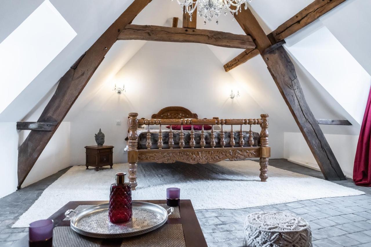 Le Baldaquin / Les Suites Romantiques Honfleur Exterior foto