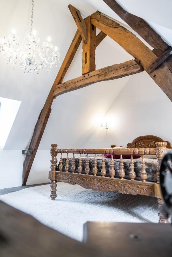 Le Baldaquin / Les Suites Romantiques Honfleur Exterior foto